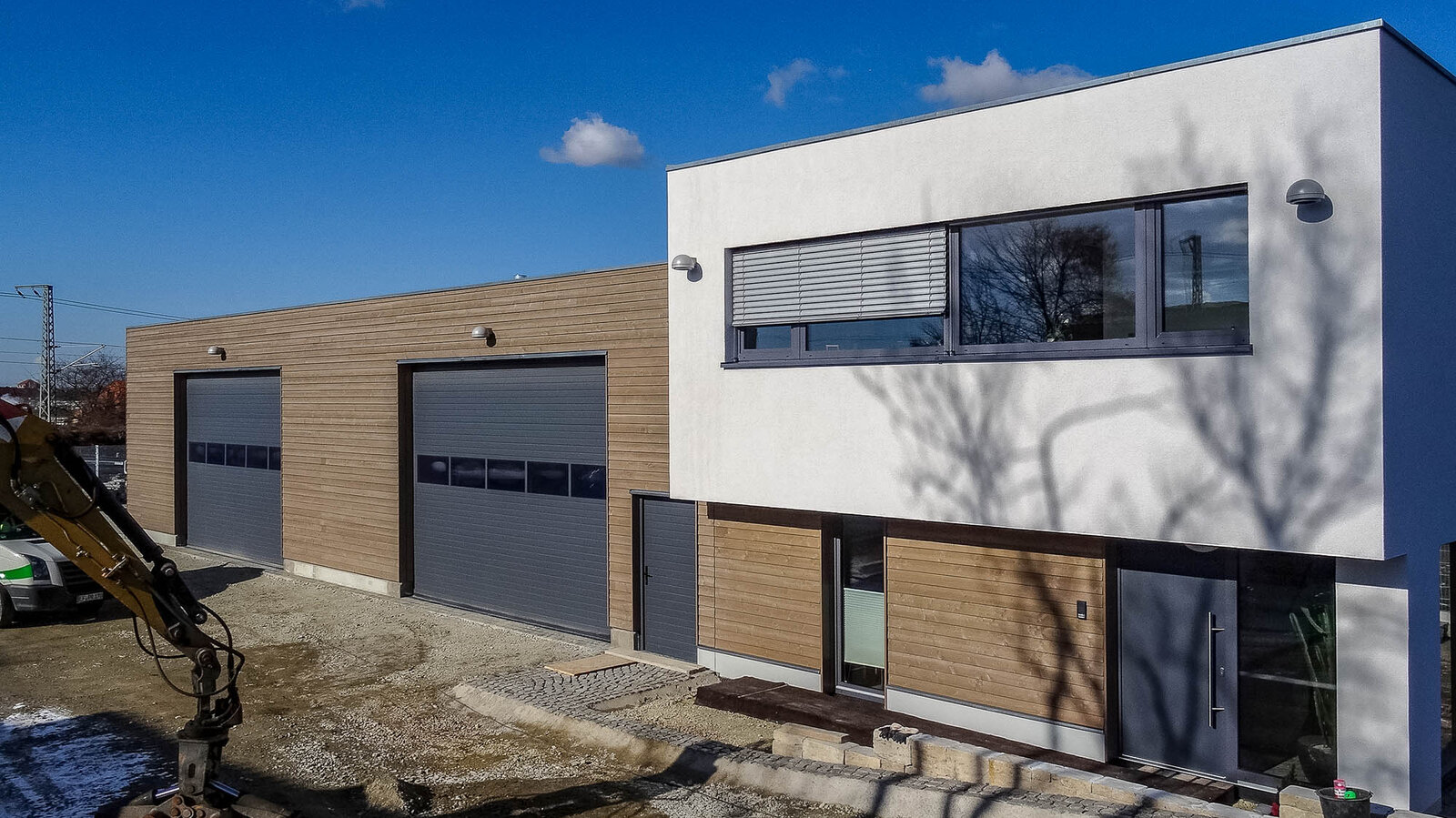 Büro- und Werkstattgebäude im Gewerbegebiet Kalkreiße